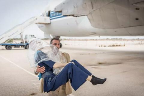 《被取消的特黎波利航班》Naeem Mohaiemen短片作品（图片来自卫报）